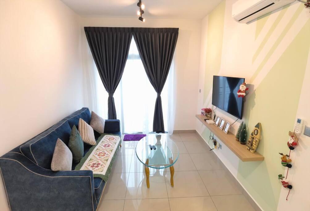 A1403 Jb City Sks Habitat Larkin 2Br 6Pax 100Mbps Netflix!! By Stay Джохор Бахру Екстериор снимка