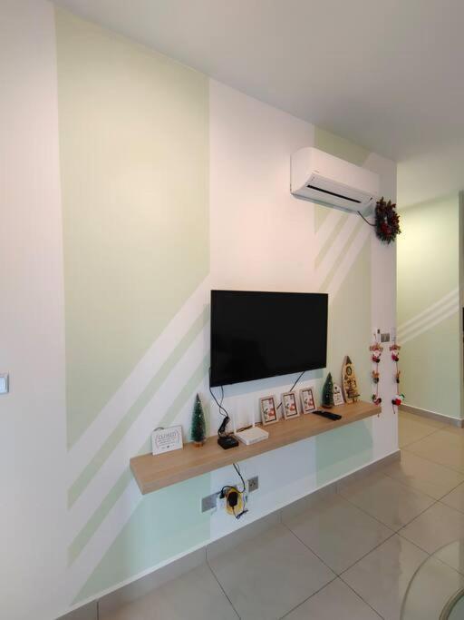 A1403 Jb City Sks Habitat Larkin 2Br 6Pax 100Mbps Netflix!! By Stay Джохор Бахру Екстериор снимка