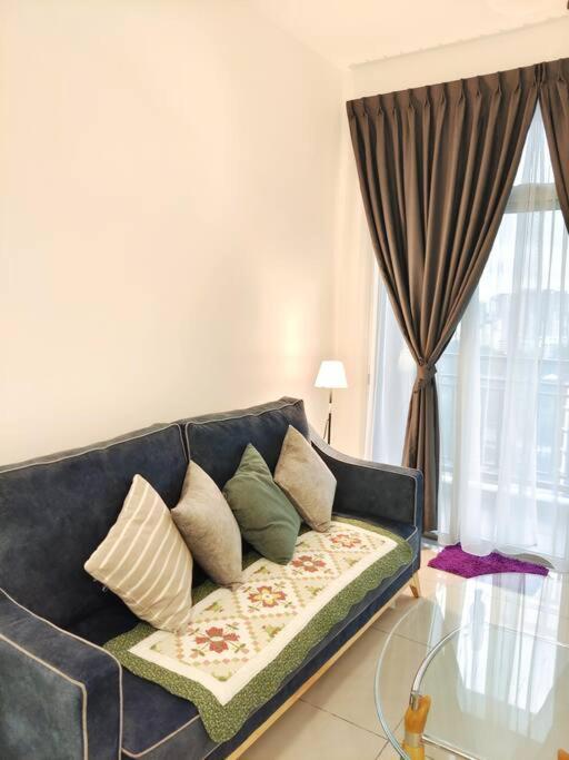 A1403 Jb City Sks Habitat Larkin 2Br 6Pax 100Mbps Netflix!! By Stay Джохор Бахру Екстериор снимка