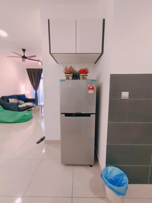 A1403 Jb City Sks Habitat Larkin 2Br 6Pax 100Mbps Netflix!! By Stay Джохор Бахру Екстериор снимка