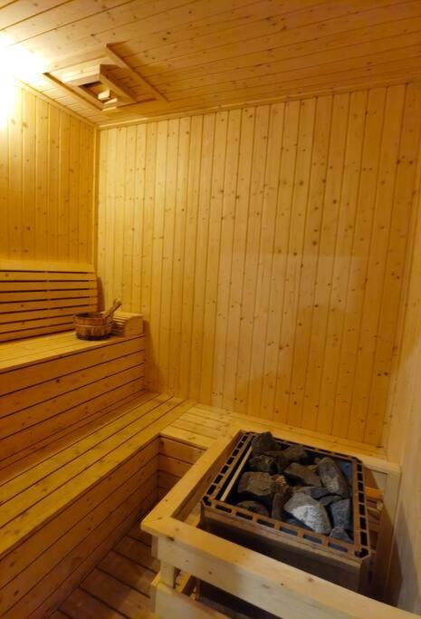 A1403 Jb City Sks Habitat Larkin 2Br 6Pax 100Mbps Netflix!! By Stay Джохор Бахру Екстериор снимка